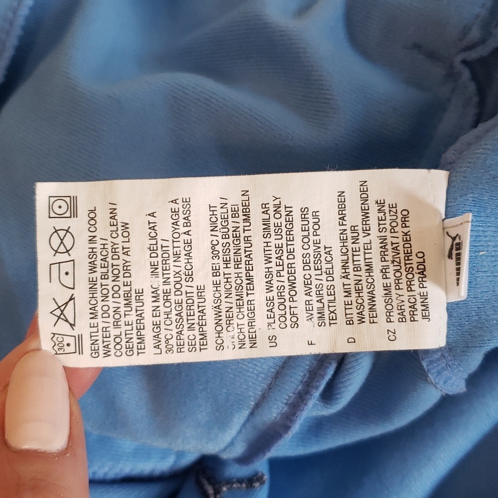 Puma jacket size M - Picture 15 of 15